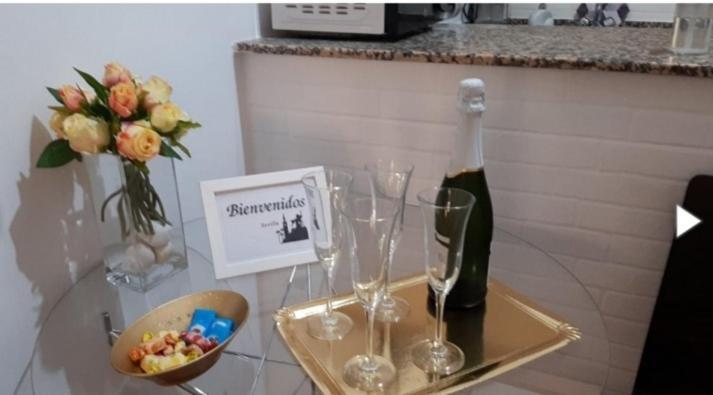 Apartamento Descalzos セビリア エクステリア 写真