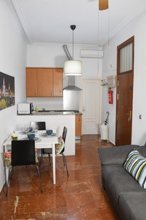 Apartamento Descalzos セビリア エクステリア 写真